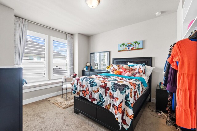 view of carpeted bedroom