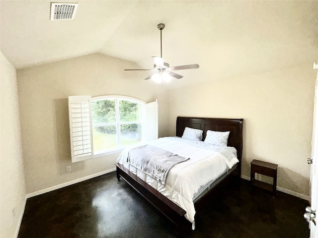 bedroom with ceiling fan and vaulted ceiling