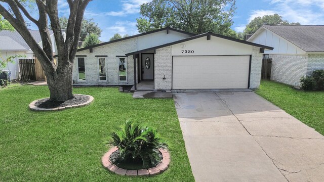 7330 La Granada Dr, Houston TX, 77083, 3 bedrooms, 2 baths house for sale