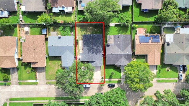 Listing photo 2 for 7330 La Granada Dr, Houston TX 77083