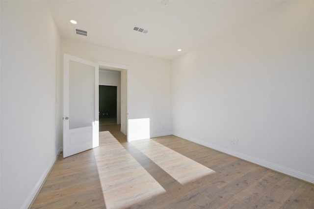 9931 Hunters Run Dr, Missouri City, TX 77459 - unfurnished room with light wood-type flooring