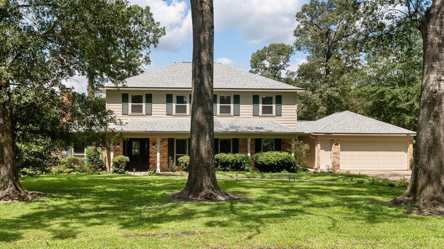 Listing photo 2 for 802 Stone Mountain Dr, Conroe TX 77302