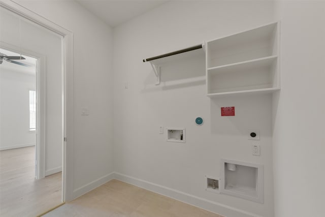 clothes washing area featuring washer hookup, hookup for an electric dryer, light wood-type flooring, ceiling fan, and gas dryer hookup