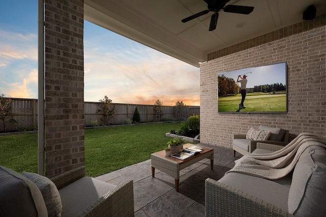 view of patio / terrace with outdoor lounge area and ceiling fan