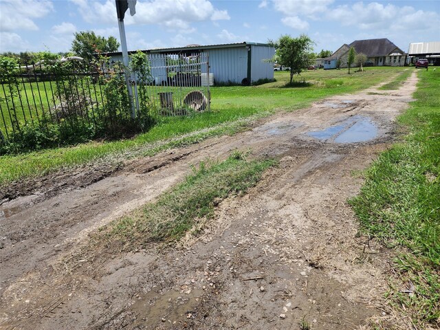 6815 Beard Rd, Needville, TX 77461 - photo 2
