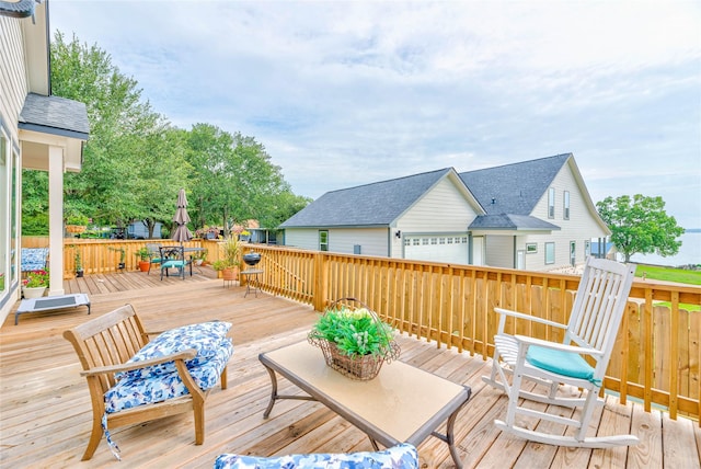 646 Echo Ln, Livingston, TX 77351 - deck with outdoor dining area