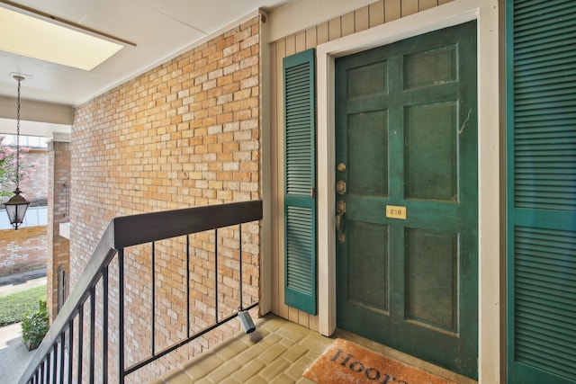 entrance to property with covered porch