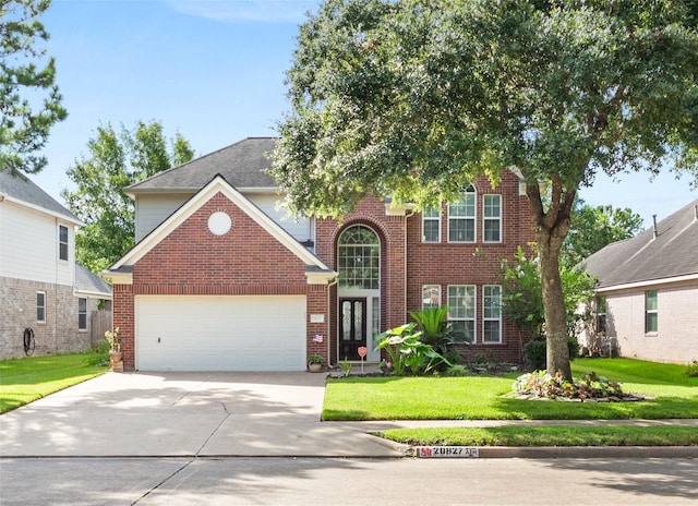 front of property featuring a front yard