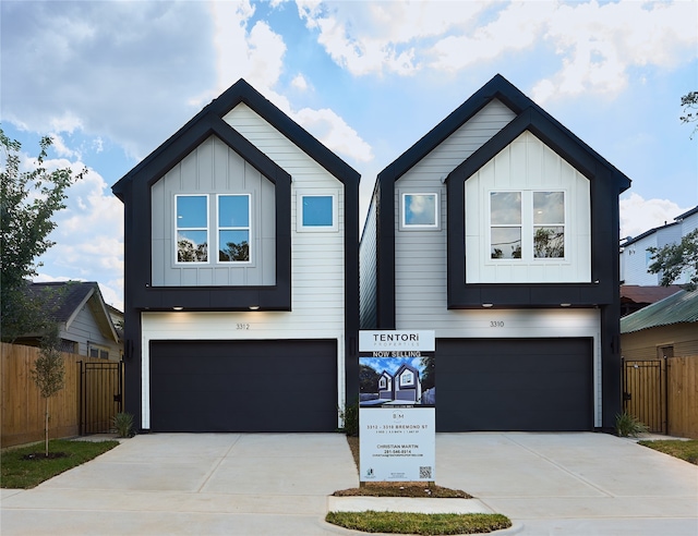 view of front of home featuring a garage