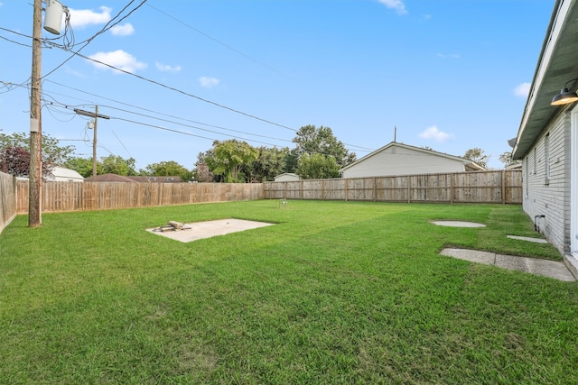 view of yard with a patio area