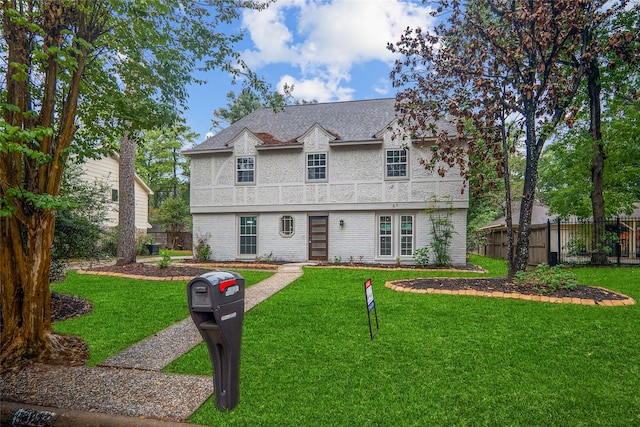 view of front of house with a front yard