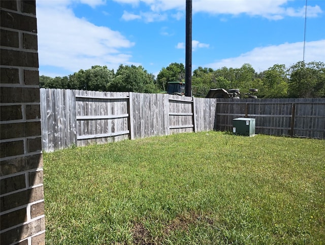 3335 Balboa Grove Ln, Missouri City, TX 77459 - view of yard featuring fence