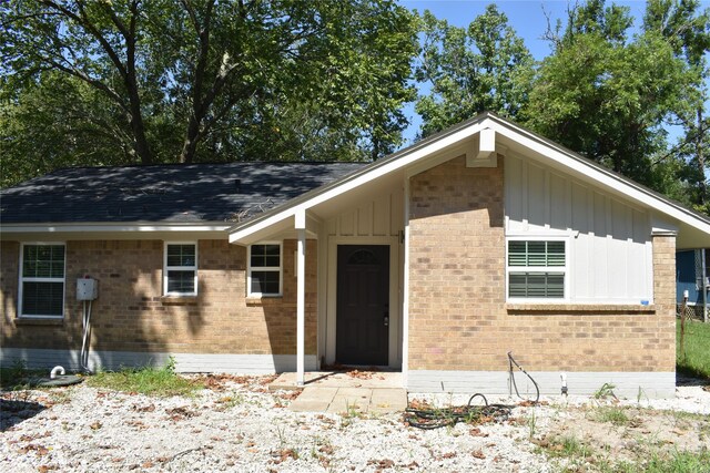 175 County Road 2431, Hull TX, 77564, 2 bedrooms, 1.5 baths house for sale