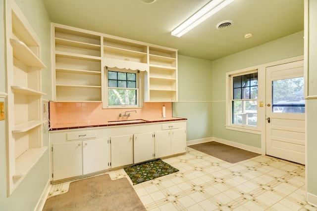 229 E Cedar St, Angleton, TX 77515 - photo 16