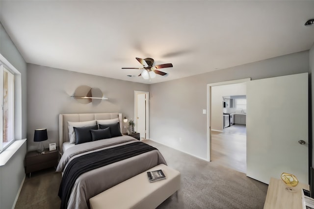 bedroom with ceiling fan