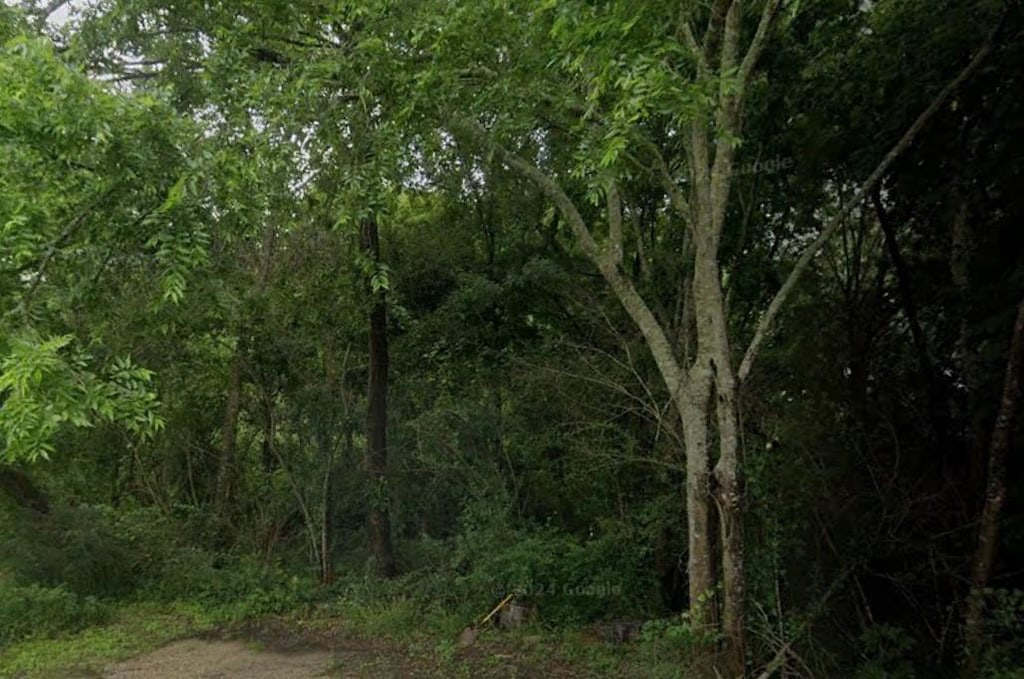000 W Republic St, Baytown, TX 77520