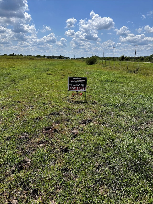 Listing photo 3 for 2177 Fm-616, Blessing TX 77419