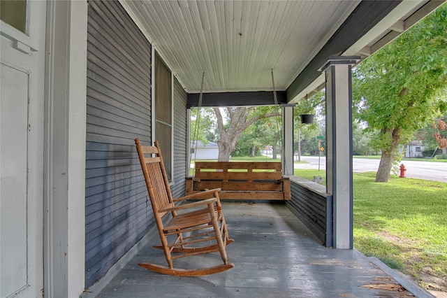 view of patio / terrace featuring covered porch