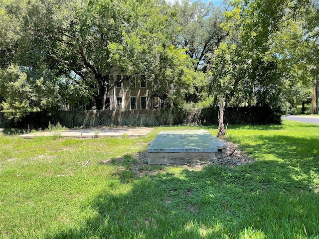 405 S Cameron St, Victoria, TX 77901 - photo 2