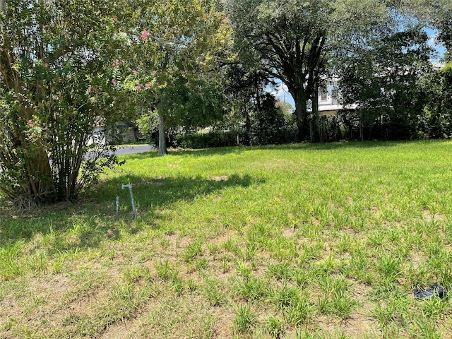 405 S Cameron St, Victoria, TX 77901 - photo 4