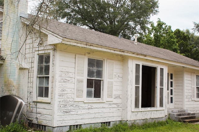 view of property exterior