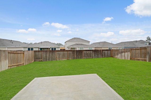 view of yard with a patio area