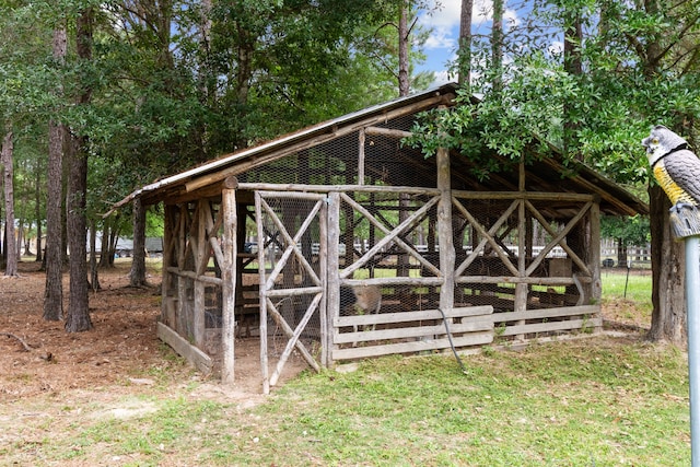 view of outdoor structure