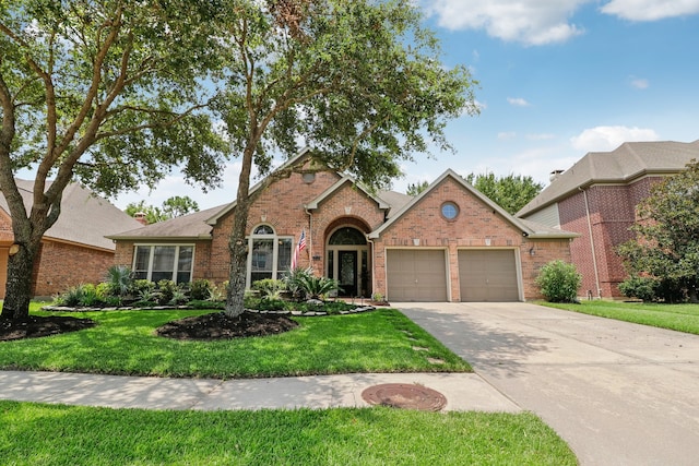 Listing photo 2 for 2712 Green Mountain Dr, Pearland TX 77584