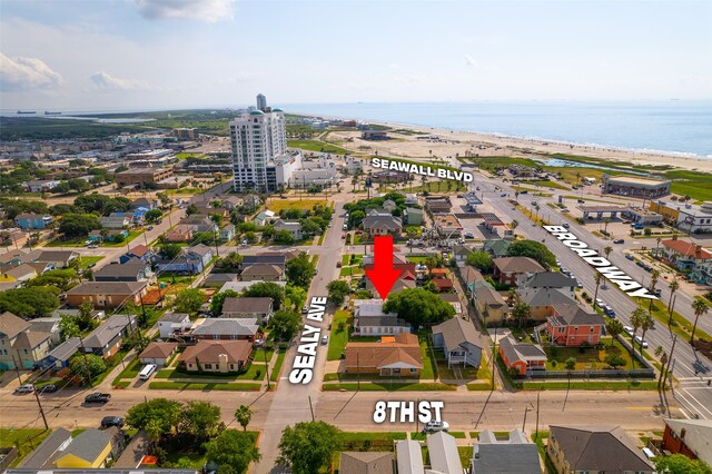 Listing photo 2 for 717 Sealy St, Galveston TX 77550