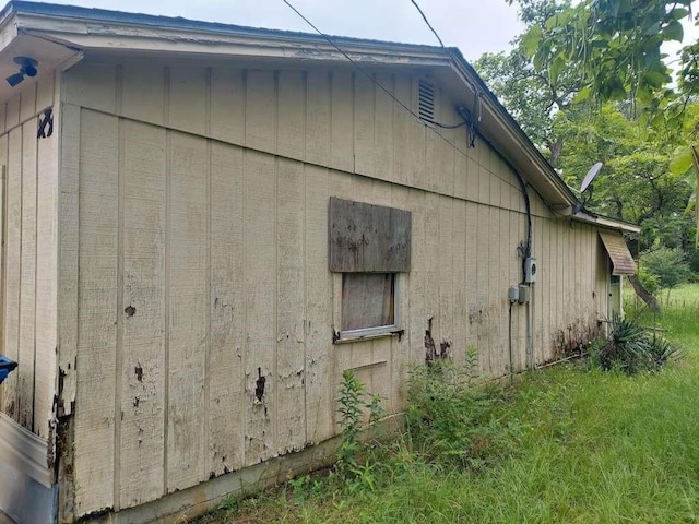 view of home's exterior