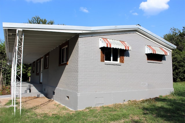 view of property exterior