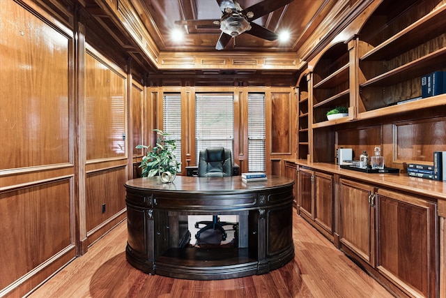 home office with ceiling fan, light wood-type flooring, and ornamental molding