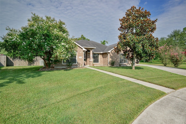 Listing photo 2 for 134 Milo St, Dayton TX 77535