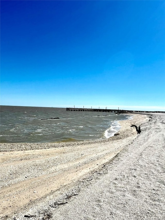 1125 N Ocean Dr, Port Lavaca, TX 77979