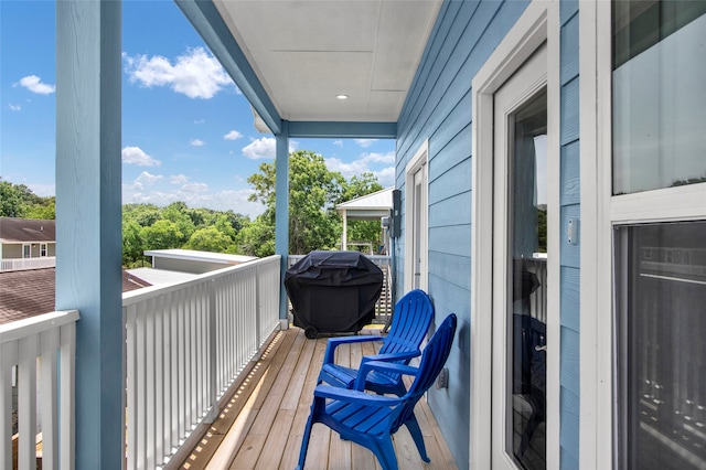 balcony featuring grilling area