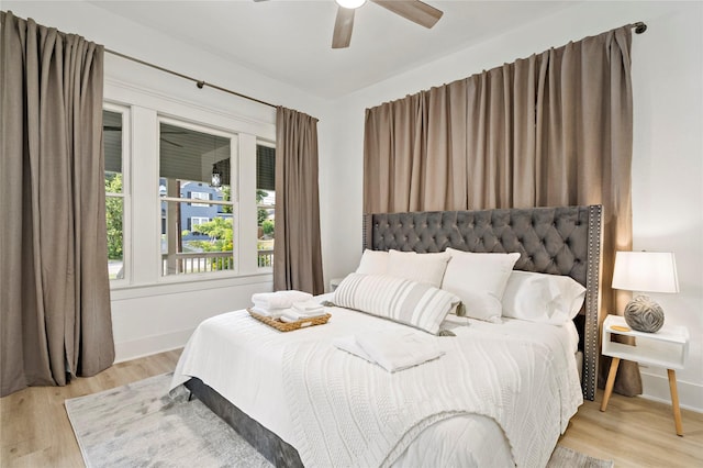 506 E Evergreen St, San Antonio, TX 78212 - bedroom featuring light wood finished floors and ceiling fan