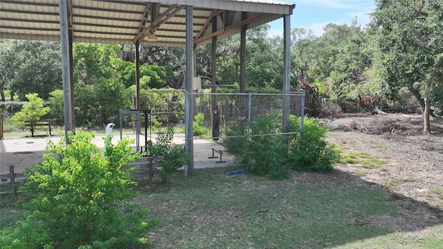 3315 Fm 523rd Rd, Oyster Creek, TX 77541 - exterior space