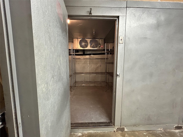 3315 Fm 523rd Rd, Oyster Creek, TX 77541 - interior space