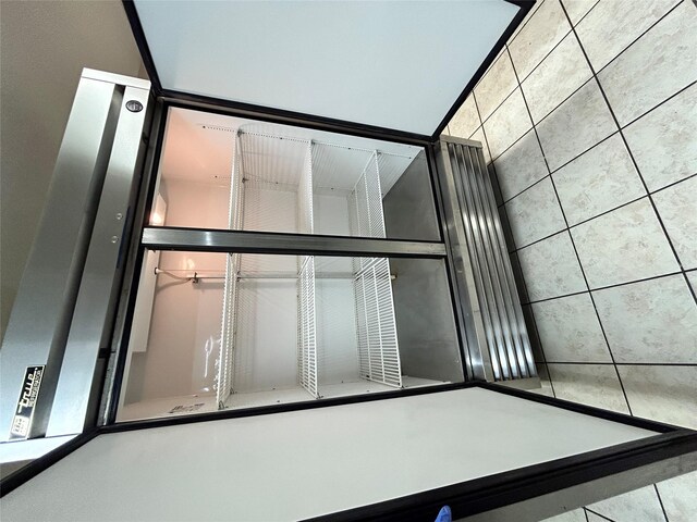 3315 Fm 523rd Rd, Oyster Creek, TX 77541 - interior space