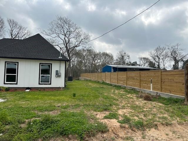 24629 Waterford St, Hempstead, TX 77445 - view of yard with fence