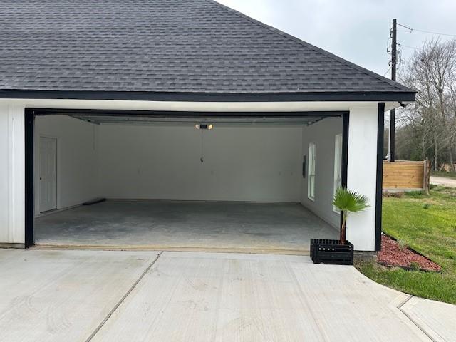 24629 Waterford St, Hempstead, TX 77445 - garage featuring driveway