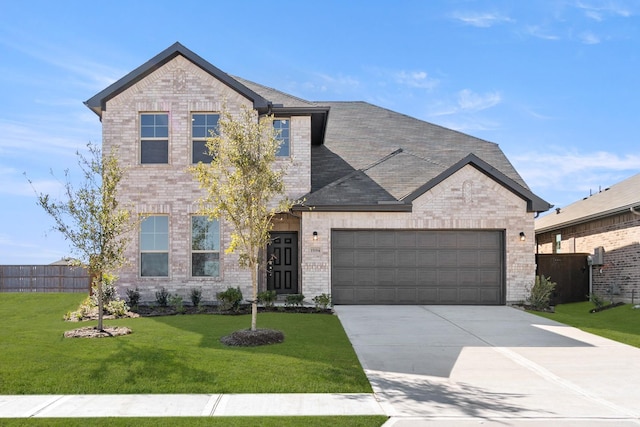 view of front of home featuring a front lawn