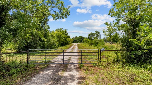 1403 Algoa Friendswood Rd, Alvin, TX 77511 - photo 1