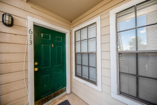 view of property entrance