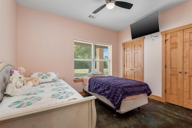 bedroom with ceiling fan