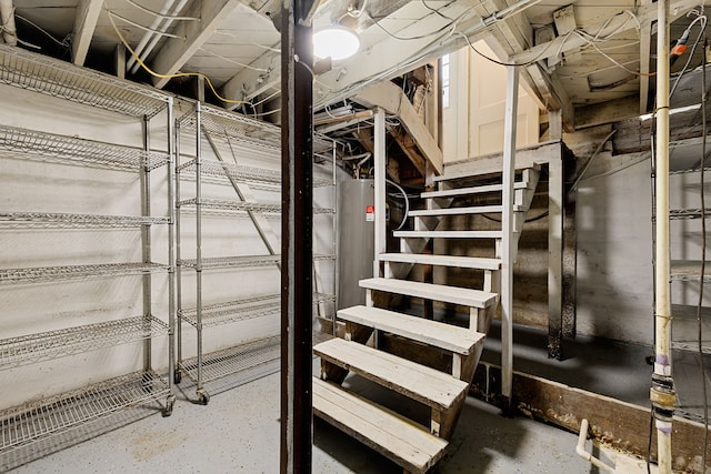 view of unfinished basement