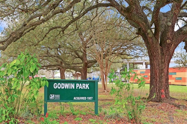 view of community sign