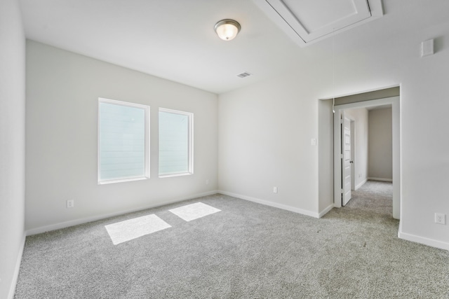 view of carpeted spare room