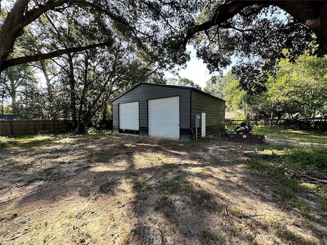 Listing photo 2 for 1011 N Nellius St, Woodville TX 75979