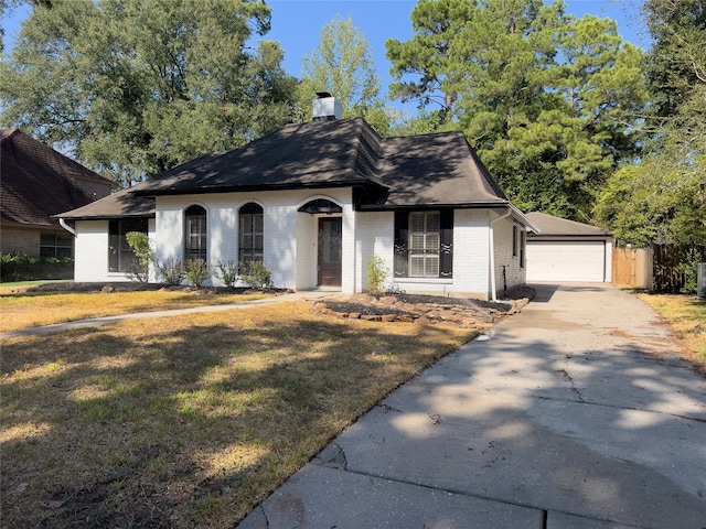 view of front of home with a front yard